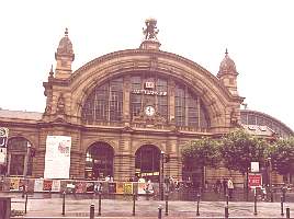 フランクフルト中央駅舎