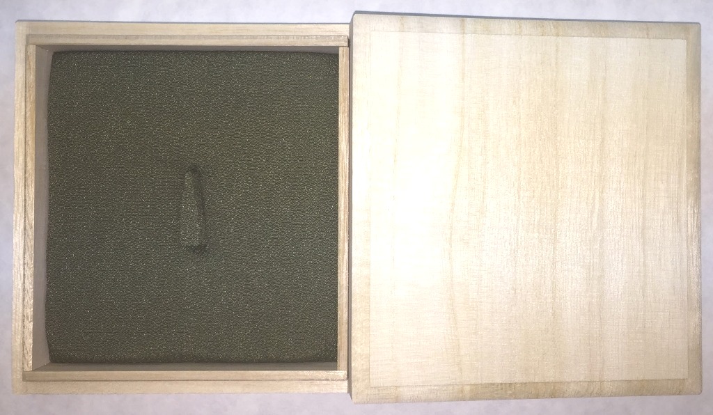 Paulownia box for storage for TSUBA